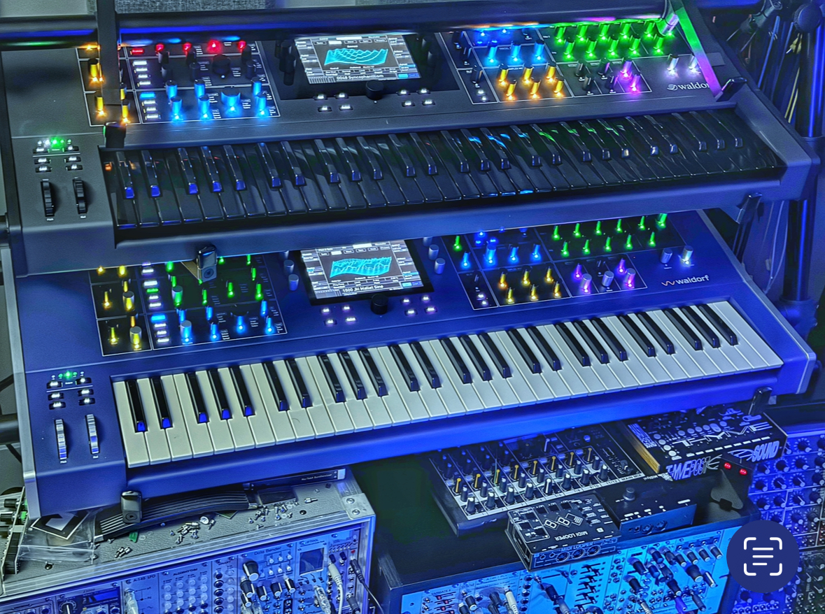 Two Waldorf Quantum MK2 synthesizers, including one Shadow Edition, in Richard Devine’s studio setup.